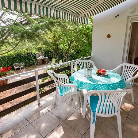 Apartment Silvana Zadar